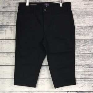 NYDJ-Black Capri Jeans